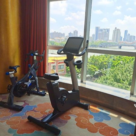 Howard Johnson Riverview Hotel Guangzhou Dış mekan fotoğraf