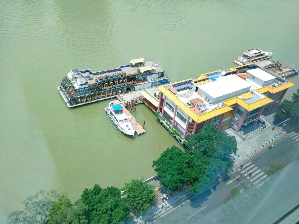 Howard Johnson Riverview Hotel Guangzhou Dış mekan fotoğraf