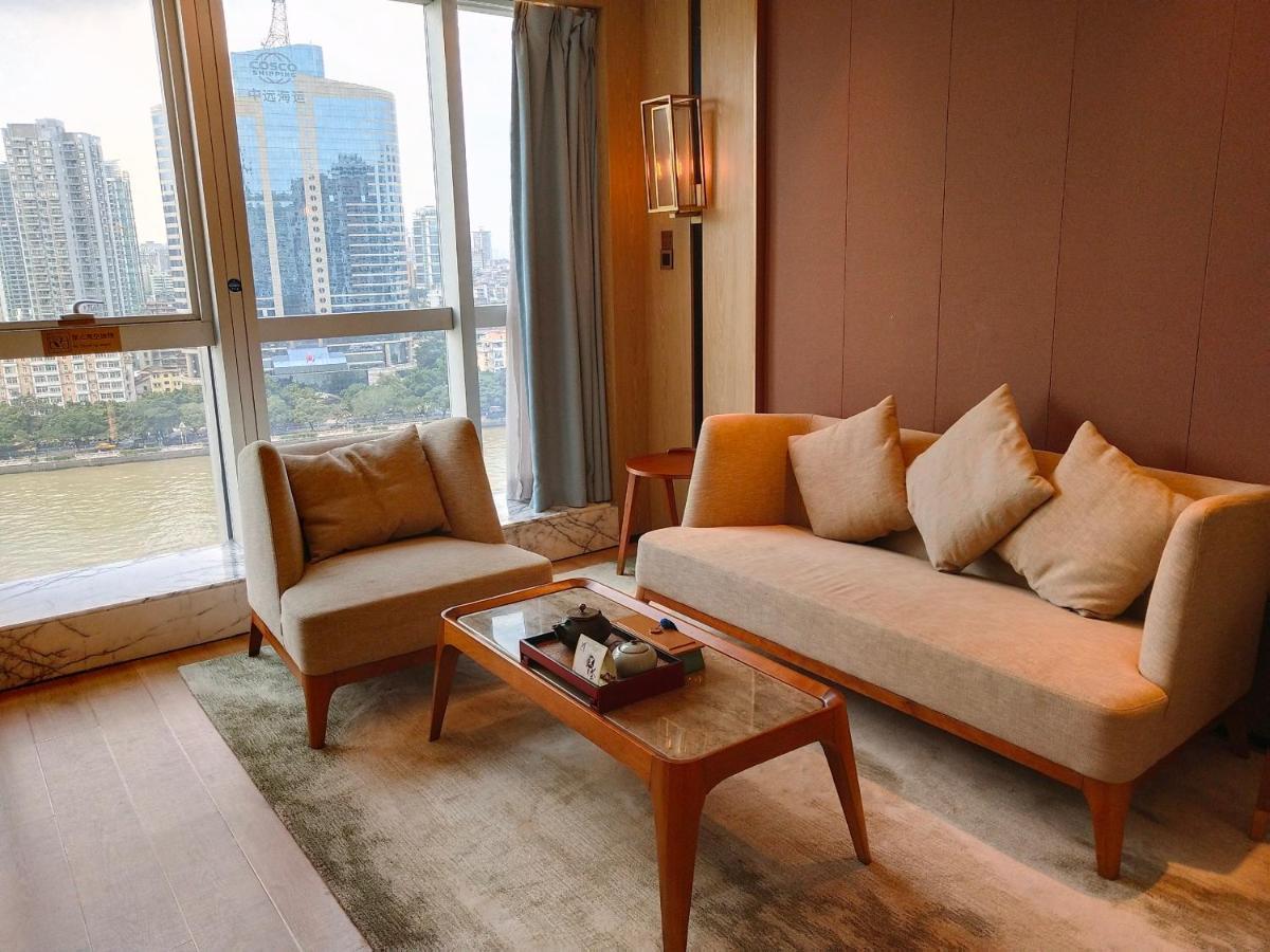 Howard Johnson Riverview Hotel Guangzhou Dış mekan fotoğraf