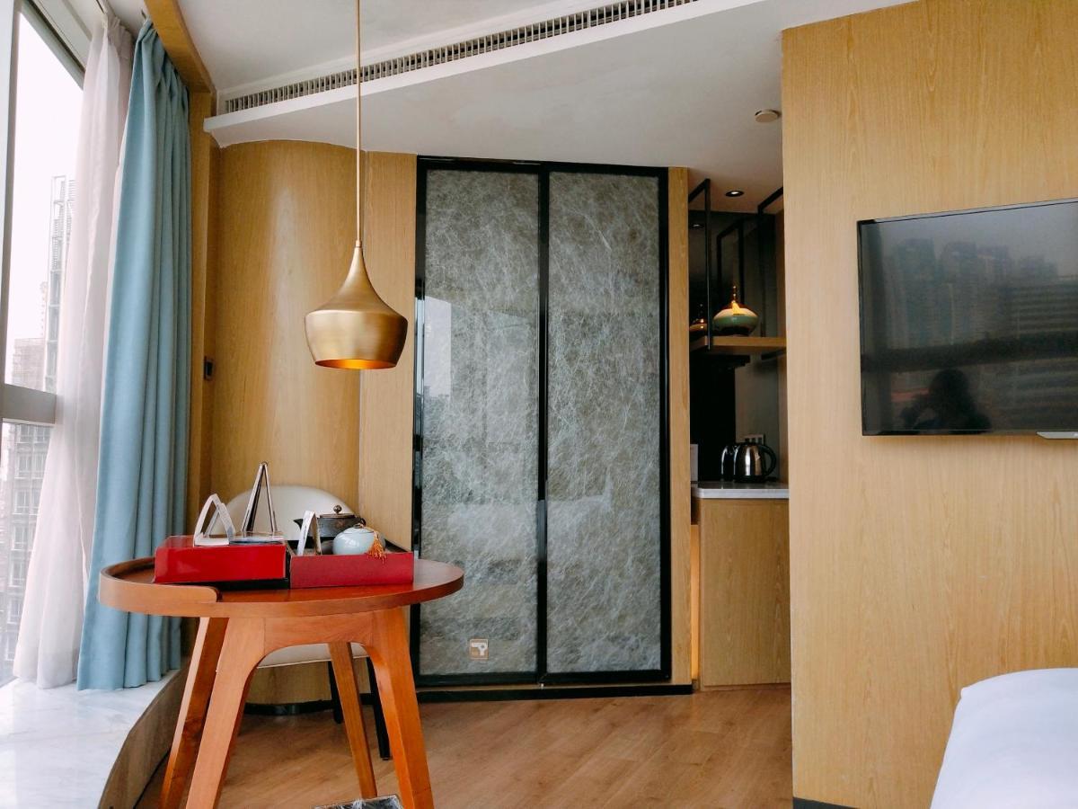 Howard Johnson Riverview Hotel Guangzhou Dış mekan fotoğraf