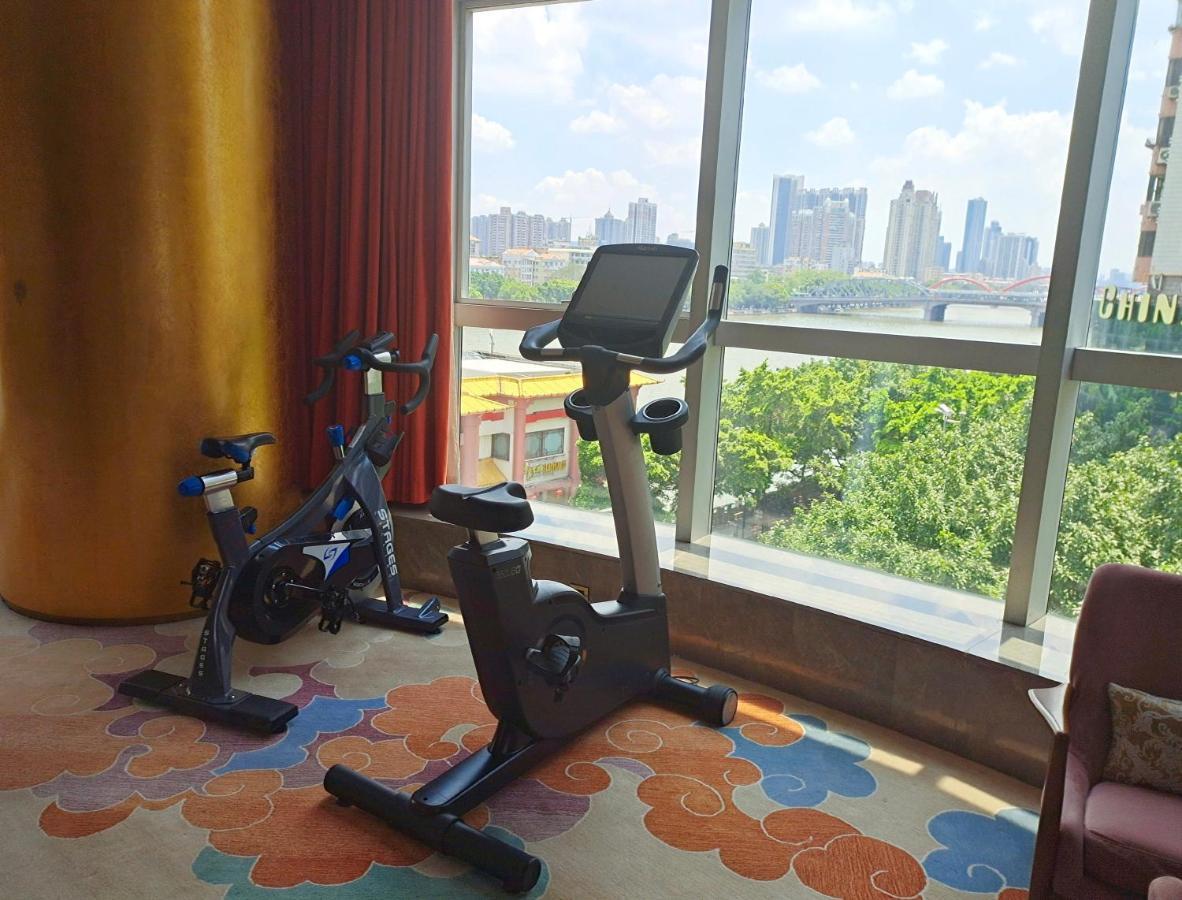 Howard Johnson Riverview Hotel Guangzhou Dış mekan fotoğraf