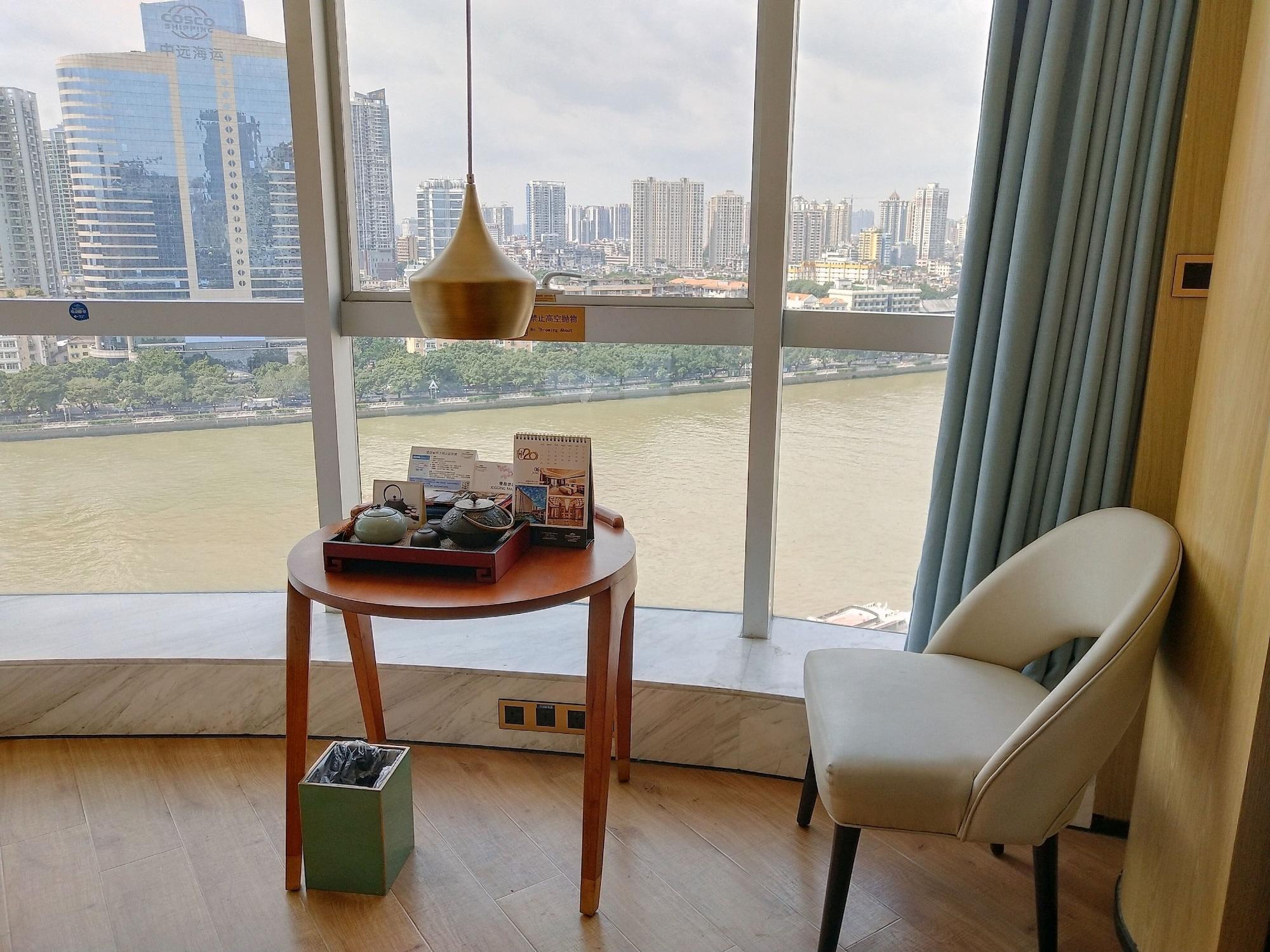Howard Johnson Riverview Hotel Guangzhou Dış mekan fotoğraf