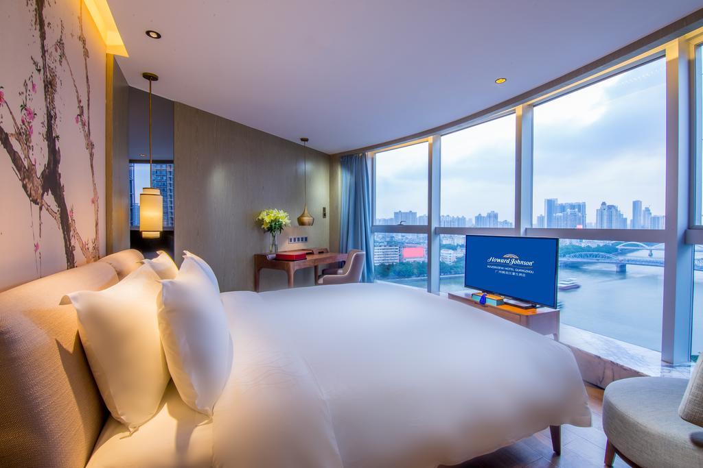 Howard Johnson Riverview Hotel Guangzhou Dış mekan fotoğraf