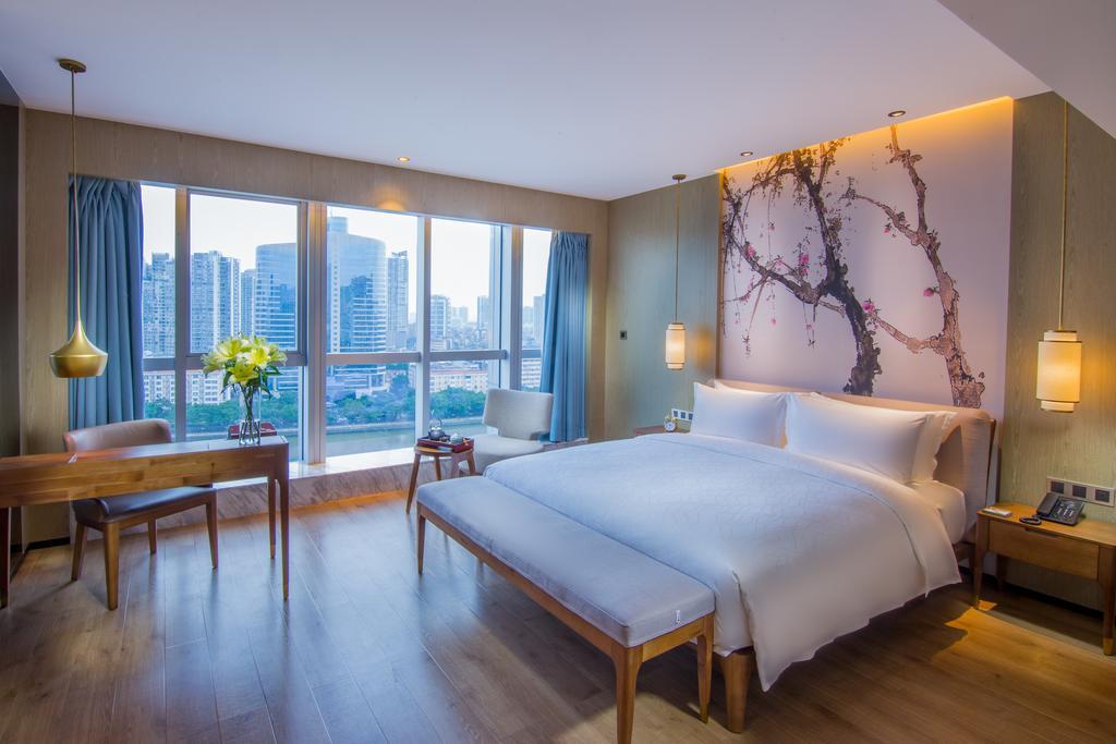 Howard Johnson Riverview Hotel Guangzhou Dış mekan fotoğraf