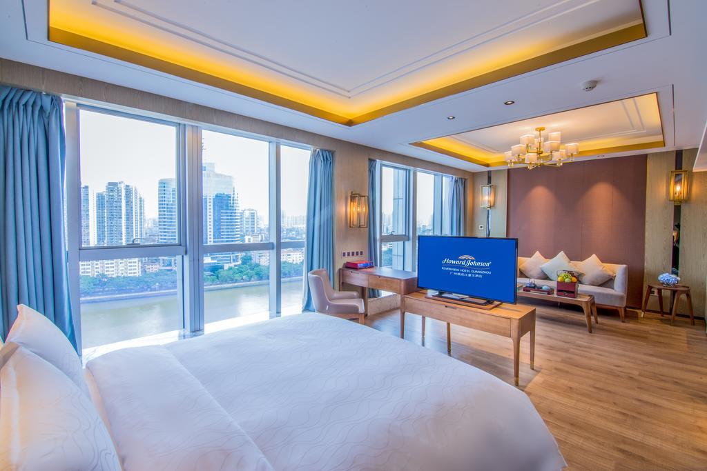 Howard Johnson Riverview Hotel Guangzhou Dış mekan fotoğraf
